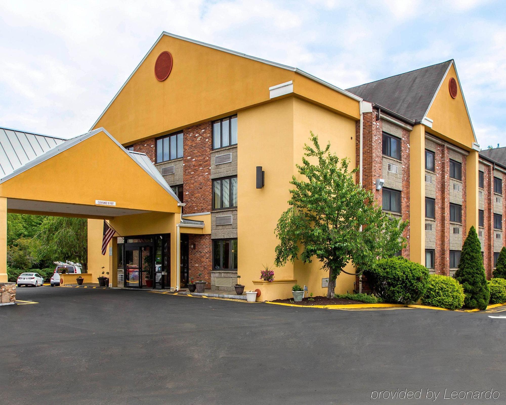 Quality Inn Cromwell - Middletown Exterior photo